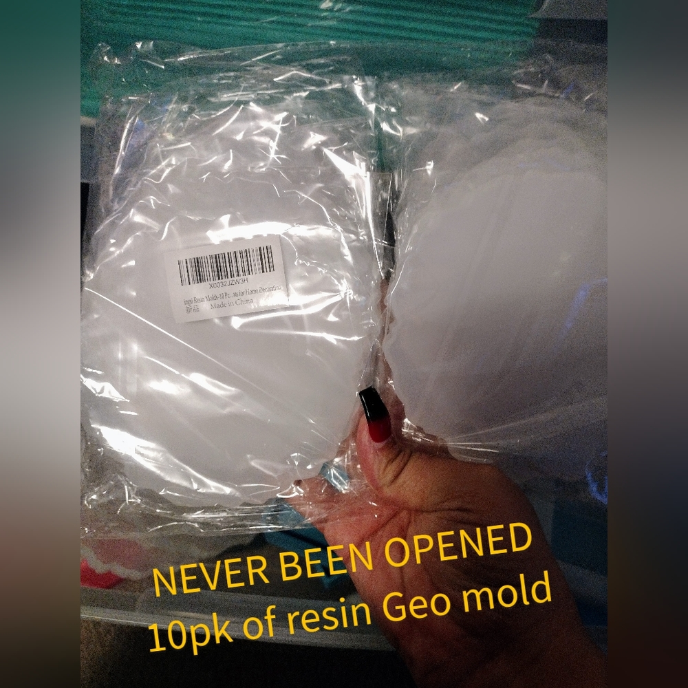 Resin molds